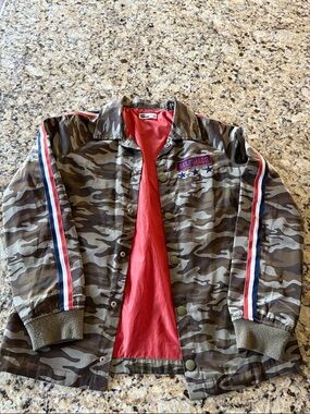 Epic Threads youth M camo jacket